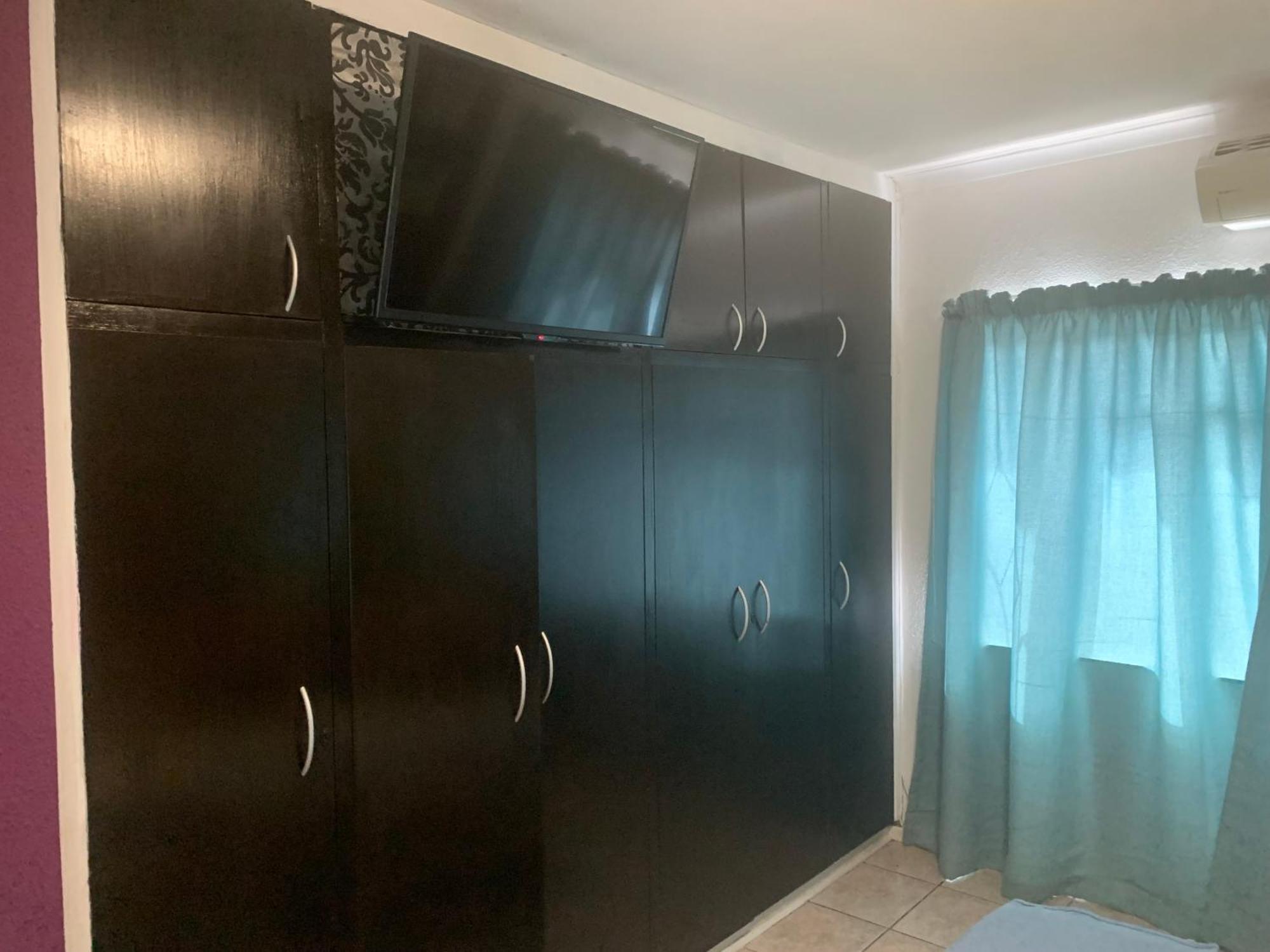 Mitchell'S Guesthouse Parow Luaran gambar