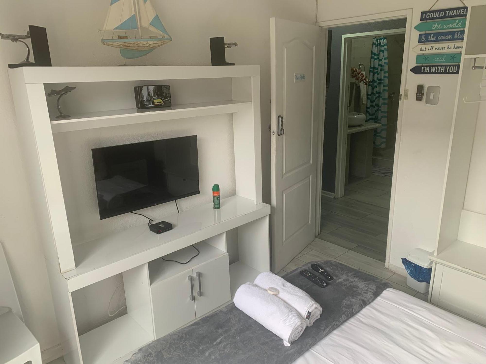 Mitchell'S Guesthouse Parow Luaran gambar